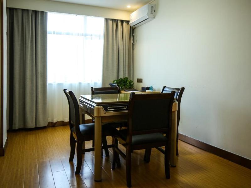 Greentree Inn Yiyang City Anhua County Anhua Grand Theatre Express Hotel Extérieur photo