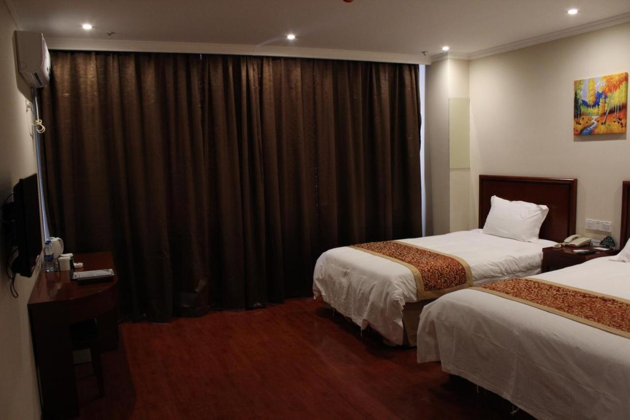 Greentree Inn Yiyang City Anhua County Anhua Grand Theatre Express Hotel Extérieur photo